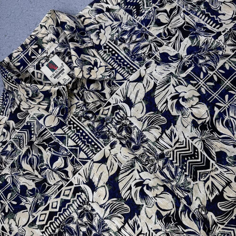 Tori Richard Shirt Mens XL Blue Aloha Hawaiian Floral 100% Cotton Lawn Made USA